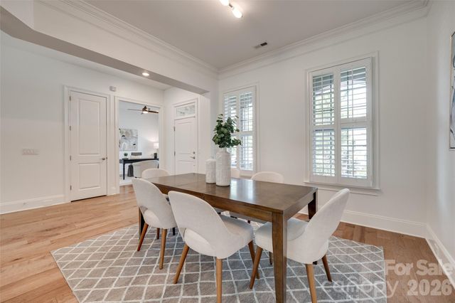 15927 Vale Ridge Drive, Charlotte, NC 28278