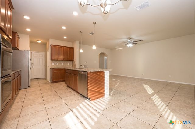 1313 Stonewall Ridge, Harker Heights, TX 76548
