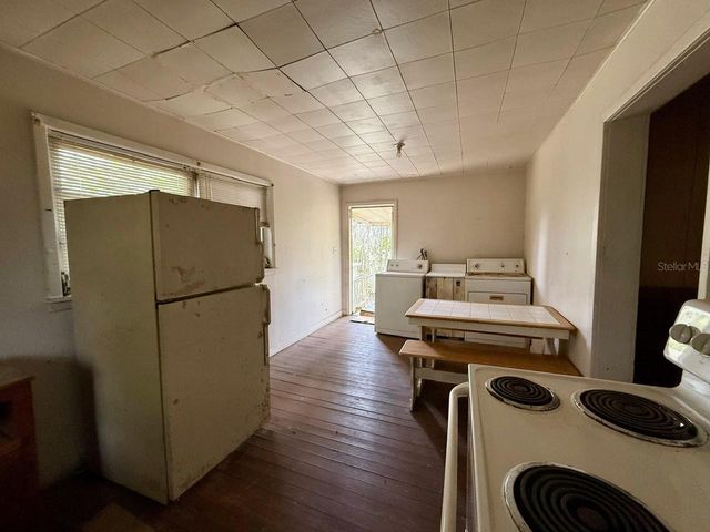 10010 FORT KING ROAD, Dade City, FL 33525