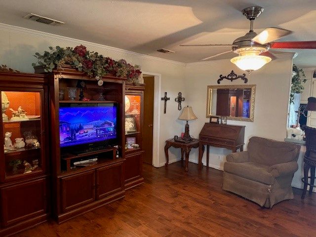 1525 Mansfield Road, Reno, TX 75462