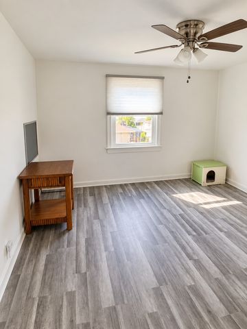 7052 41st Street, Berwyn, IL 60402