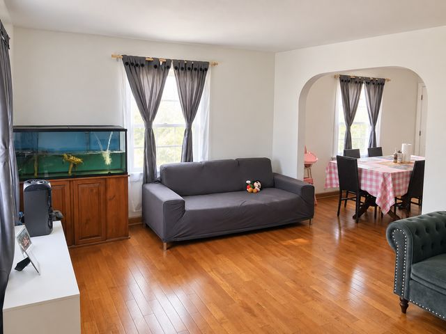 7052 41st Street, Berwyn, IL 60402