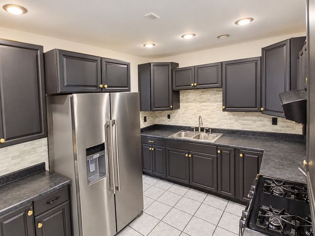 7052 41st Street, Berwyn, IL 60402
