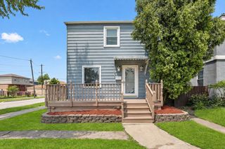 7052 41st Street, Berwyn, IL 60402