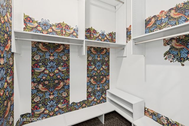 2032 Wentworth Drive, Volo, IL 60020