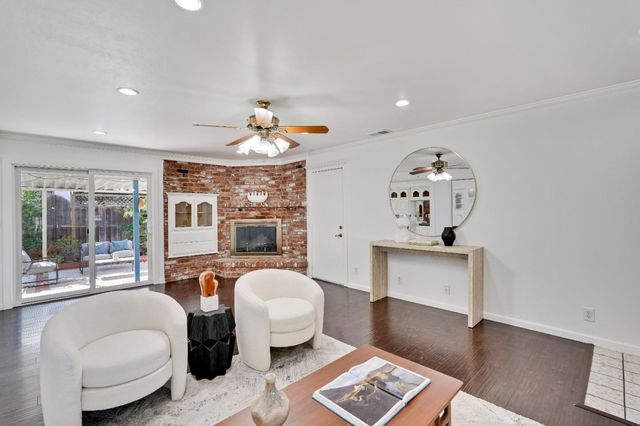 1040 Los Padres Boulevard, Santa Clara, CA 95050