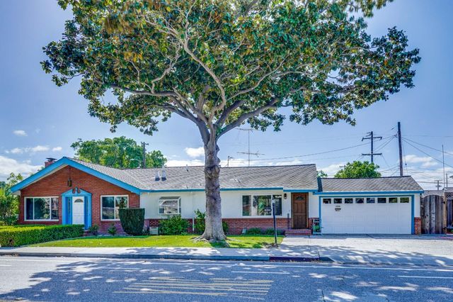 1040 Los Padres Boulevard, Santa Clara, CA 95050