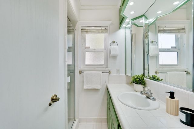 1040 Los Padres Boulevard, Santa Clara, CA 95050