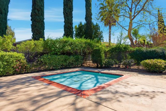 4994 Peach Terrace, Campbell, CA 95008