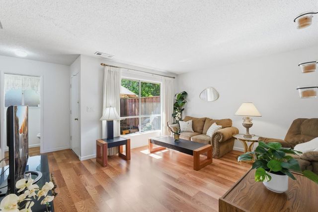 4994 Peach Terrace, Campbell, CA 95008