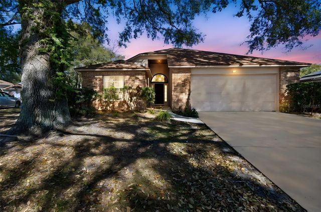 304 STERLING LAKE DRIVE, Ocoee, FL 34761