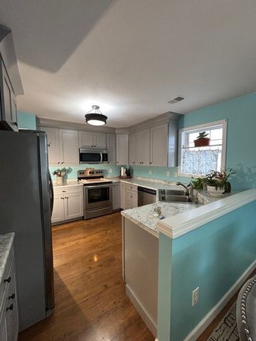 1819 Beaver Ave, Industry, PA 15052