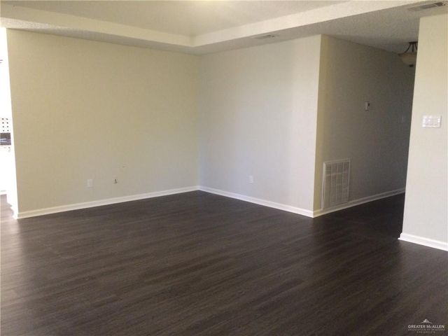 2200 Robin Avenue W, Mcallen, TX 78504
