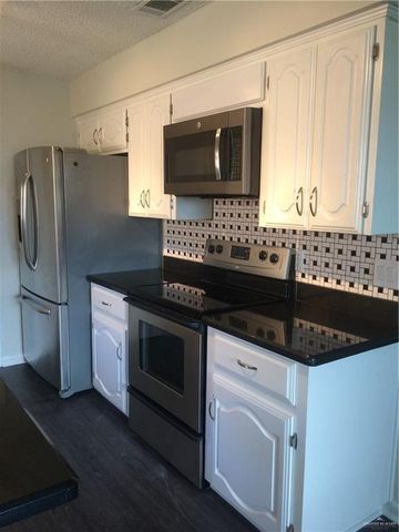 2200 Robin Avenue W, Mcallen, TX 78504