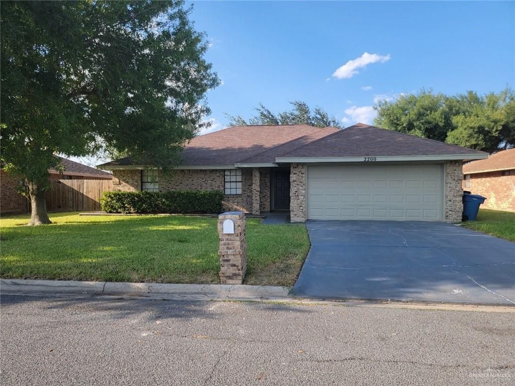 2200 Robin Avenue W, Mcallen, TX 78504