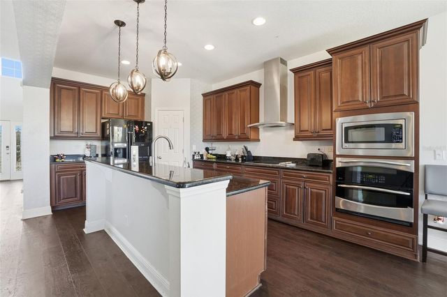 1812 LAKE ROBERTS LANDING DRIVE, Winter Garden, FL 34787