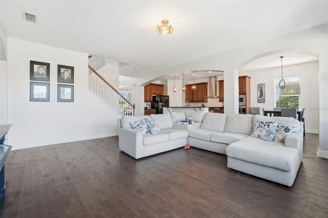 1812 LAKE ROBERTS LANDING DRIVE, Winter Garden, FL 34787