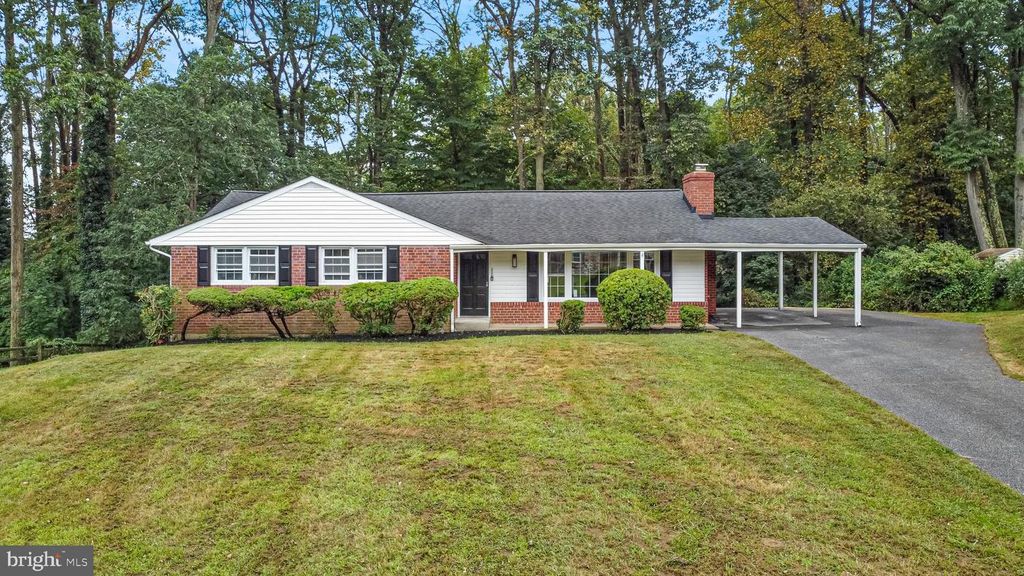 9 DEER PASS CT, Cockeysville, MD 21030