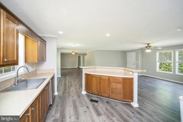 14200 W CATHARPIN RD, Spotsylvania, VA 22551
