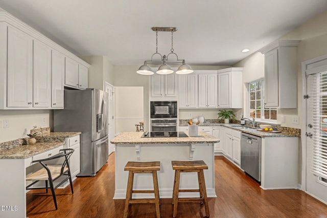 3712 Appling Way, Durham, NC 27703