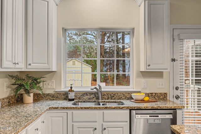 3712 Appling Way, Durham, NC 27703