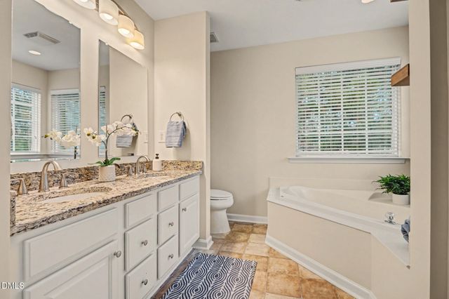 3712 Appling Way, Durham, NC 27703