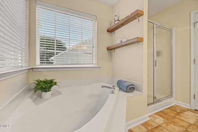 3712 Appling Way, Durham, NC 27703