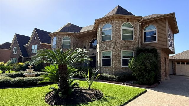 4202 Pebble Beach Drive, League City, TX 77573