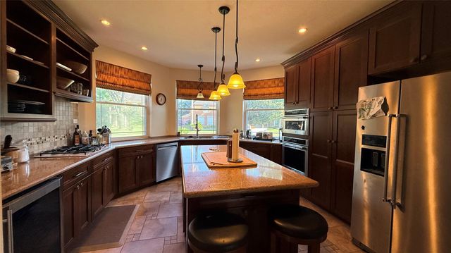 4202 Pebble Beach Drive, League City, TX 77573