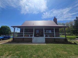 6827 Lapeer Road, Kimball Township, MI 48074