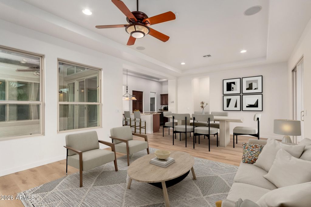 882 E LADDOOS Avenue, Queen Creek, AZ 85140