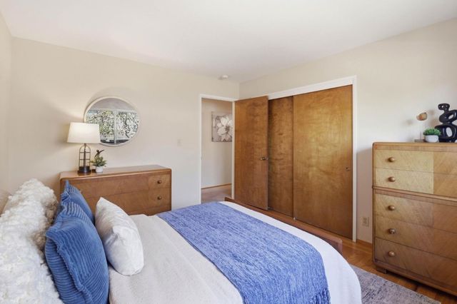 701 Christine Drive, Palo Alto, CA 94303