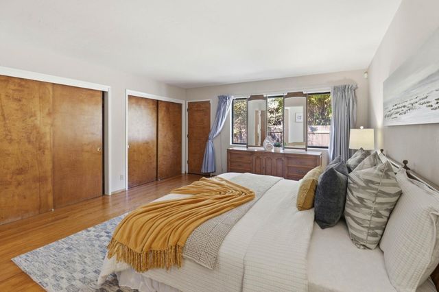 701 Christine Drive, Palo Alto, CA 94303