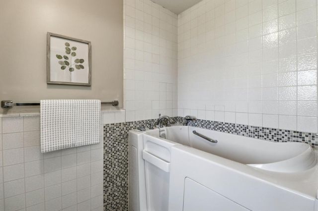 701 Christine Drive, Palo Alto, CA 94303