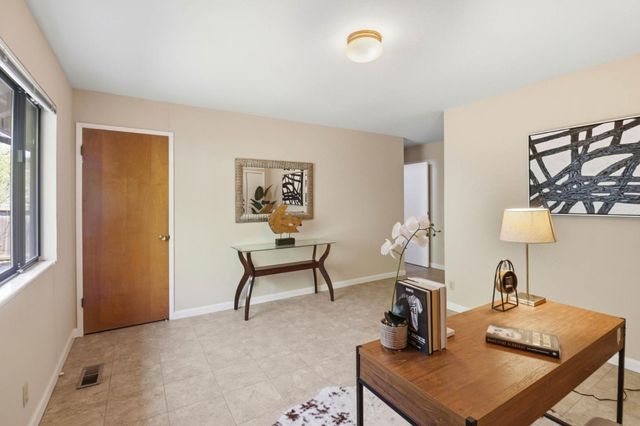701 Christine Drive, Palo Alto, CA 94303