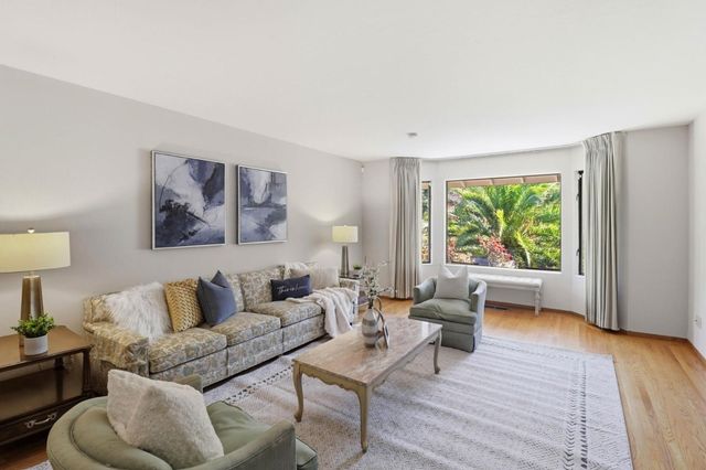 701 Christine Drive, Palo Alto, CA 94303