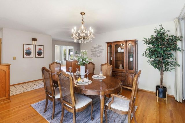 701 Christine Drive, Palo Alto, CA 94303