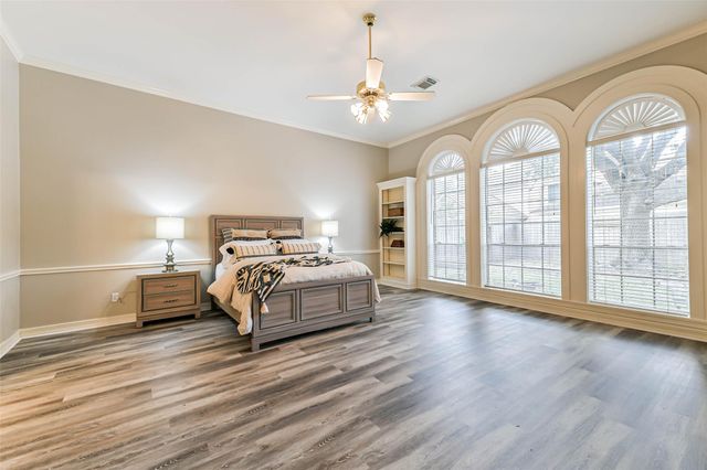 2021 Sandy Coast Circle, League City, TX 77573