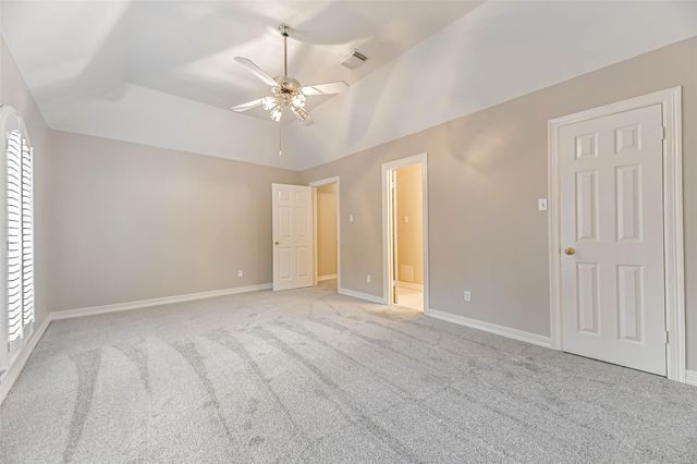 2021 Sandy Coast Circle, League City, TX 77573