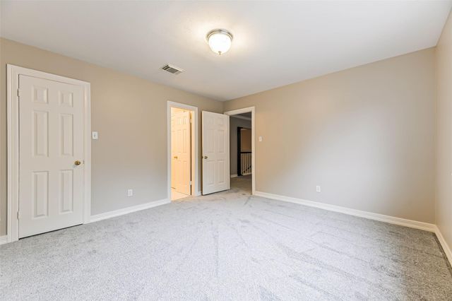 2021 Sandy Coast Circle, League City, TX 77573