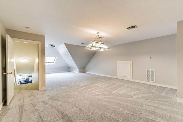 2021 Sandy Coast Circle, League City, TX 77573