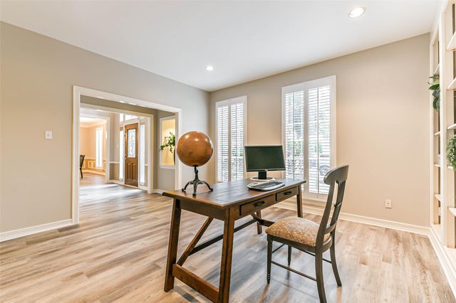 2021 Sandy Coast Circle, League City, TX 77573