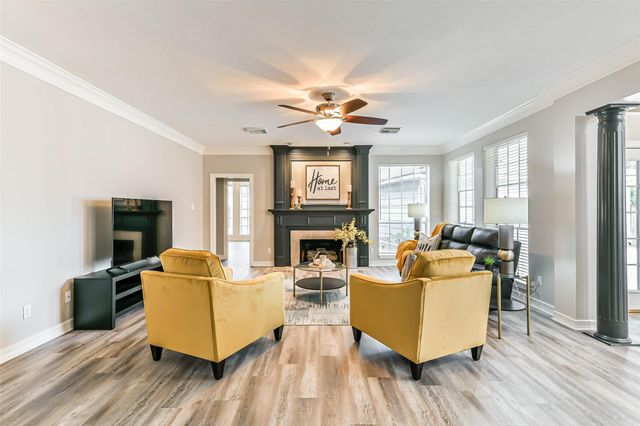 2021 Sandy Coast Circle, League City, TX 77573