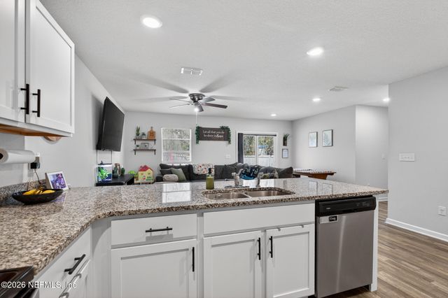 553 LISSIE Court, Macclenny, FL 32063