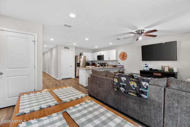 553 LISSIE Court, Macclenny, FL 32063