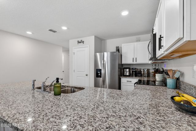 553 LISSIE Court, Macclenny, FL 32063