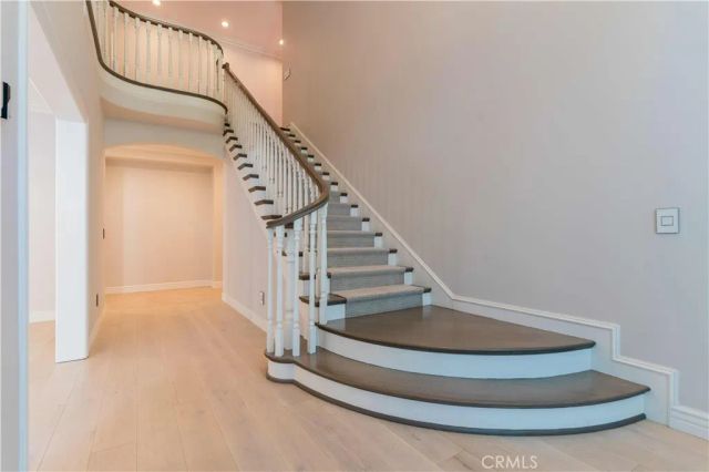 4918 Calvin Avenue, Tarzana, CA 91356