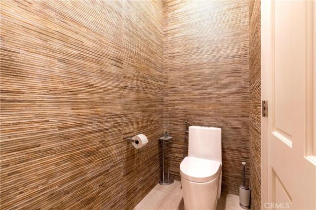 4918 Calvin Avenue, Tarzana, CA 91356