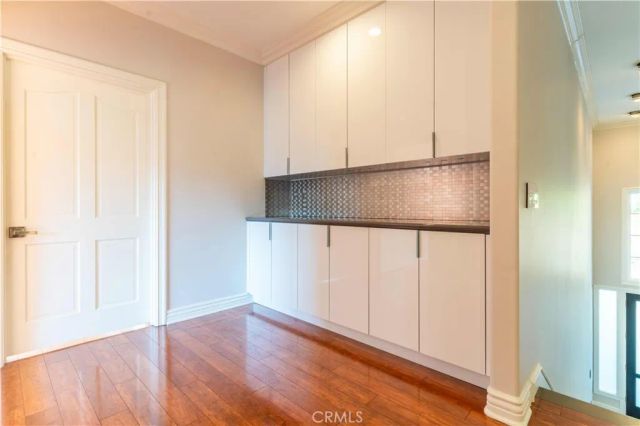 4918 Calvin Avenue, Tarzana, CA 91356