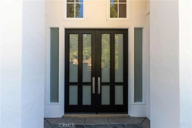 4918 Calvin Avenue, Tarzana, CA 91356